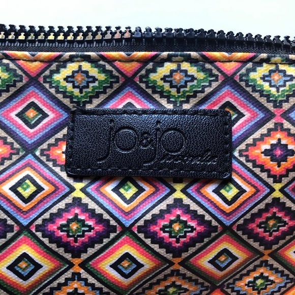 ✨Jo&Jo Australia 12” length colourful patterned bag - Picture 2 of 9